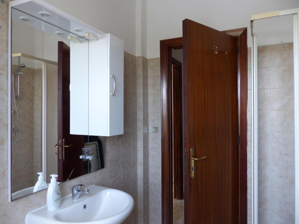 The Old Man And The Sea Apartment Brindisi Exterior foto